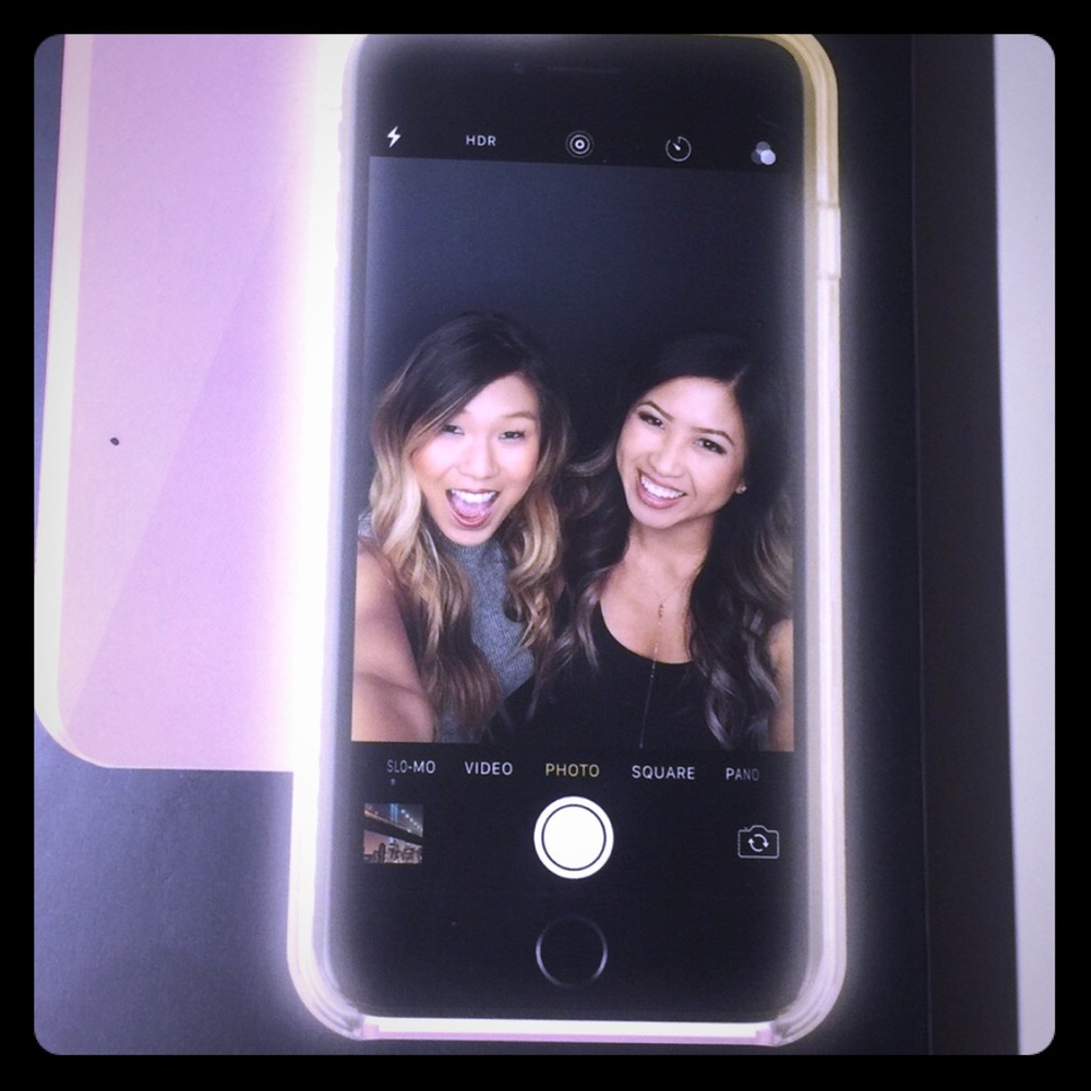 Incipio iPhone 7 8 plus light up selfie case pink